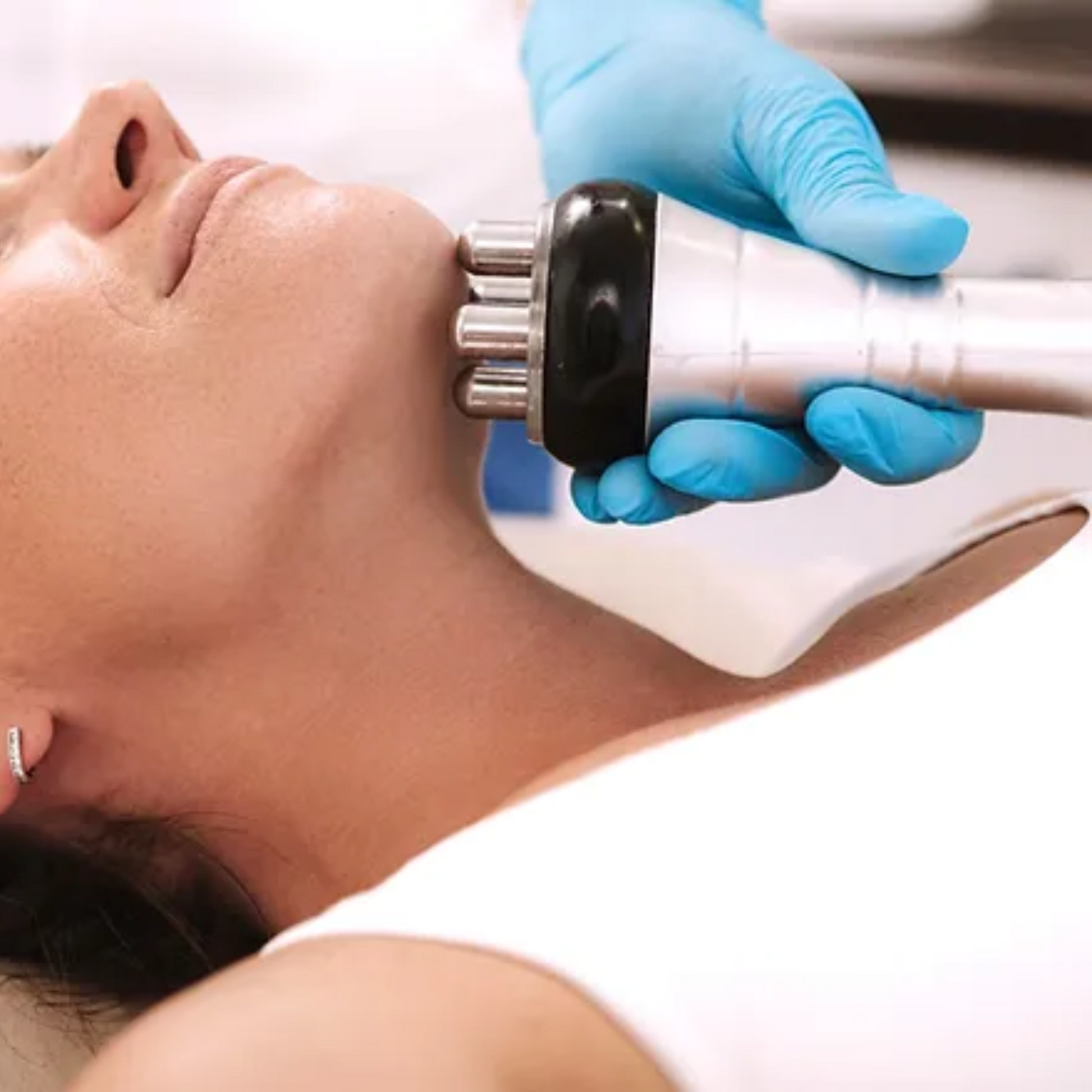 Masaje anti papada 2025