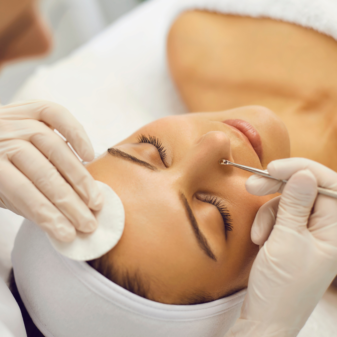 LIMPIEZA FACIAL PROFUNDA